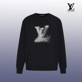 Picture of LV Sweatshirt _SKULVXS-XLmptxL102334386